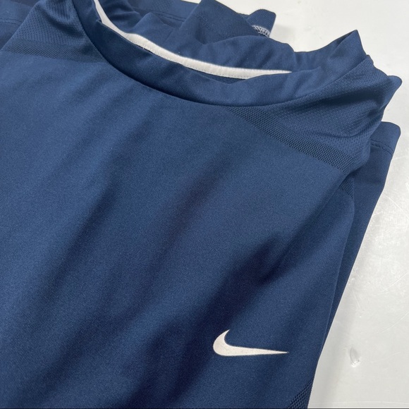 Nike Fit Dry Mens Shirt Size XL Navy Blue Athletic Gym Sports Polyester - Picture 7 of 8